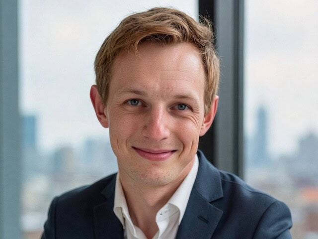 The AI Concierge: How Biopharma Is Rebuilding HCP Service